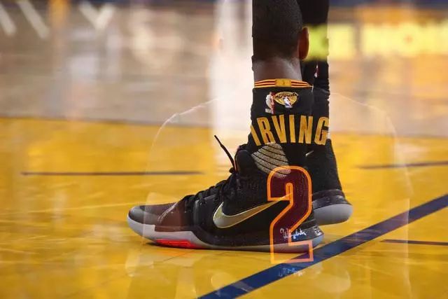 炸锅了！皇马挖萨拉赫放猛料：用巴西国脚做交换！（重磅爆料：皇马追逐萨拉赫，或以巴西国脚作为交换筹码）