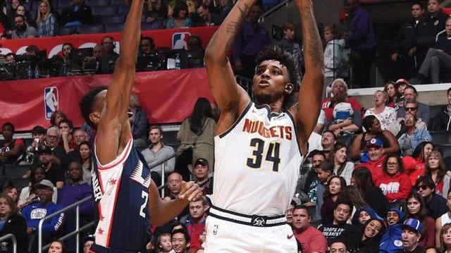 葡超杯赛前为若塔兄弟默哀，若塔的遗孀和父母出席（葡超杯赛前悼念若塔兄长，若塔遗孀及父母到场）