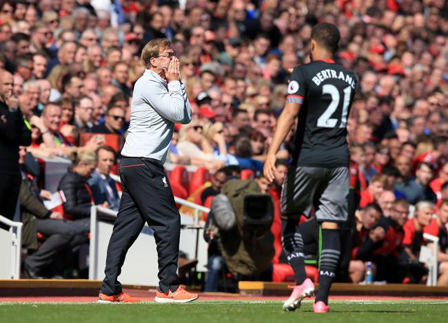 马克西54分加时救主！76人客场123-114击败雄鹿送其三连败（马克西轰下54分加时发威，76人客场123-114击退雄鹿，送对手三连败）