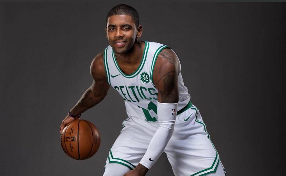 上海久事以111-72大胜四川丰谷，展现强大实力，全队多点开花，四川队虽努力但难敌强队。（上海久事111-72大胜四川丰谷：多点开花显统治力，四川虽拼仍难抵强敌）