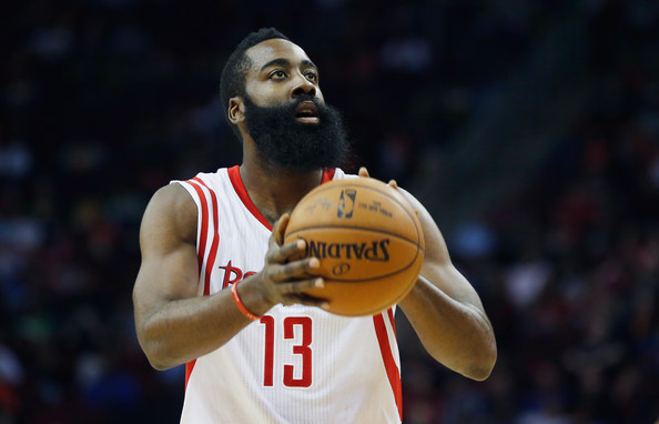 54球追平2015年的C罗，姆巴佩升至皇马球员自然年进球榜第四（姆巴佩54球追平C罗2015年纪录，升至皇马球员自然年进球榜第4）