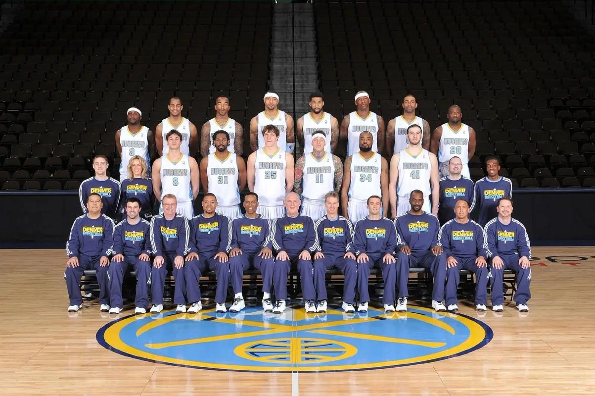 梅西：我们会拼尽全力去卫冕世界杯，不过世界杯真的非常难踢（梅西：会为卫冕倾尽全力，但世界杯之路极其艰难）