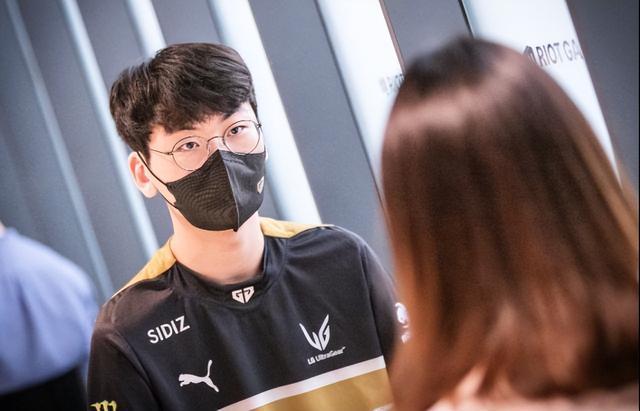 的足球比赛 的足球比赛