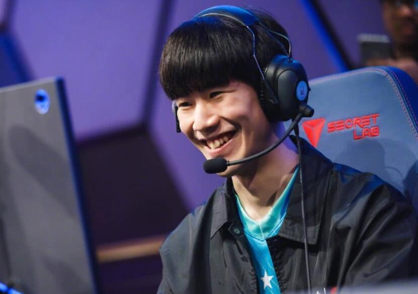 奋和鼓舞 奋和鼓舞